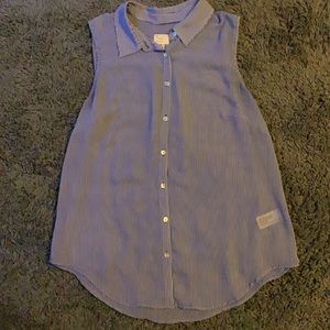Women’s A New Day Sleeveless Button Down Top